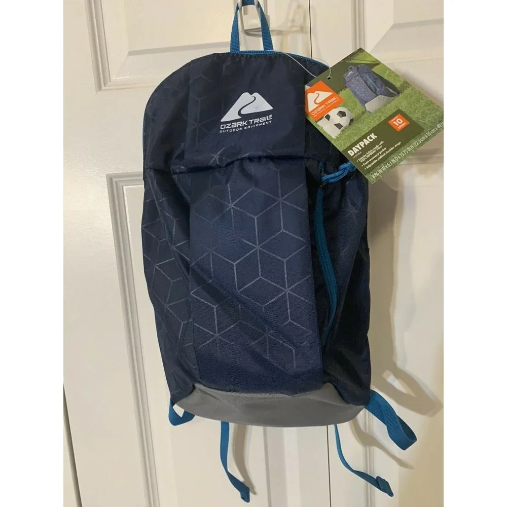 New Ozark Trail‎ Hiking Lightweight Day Pack 10L Backpack Blue NWT